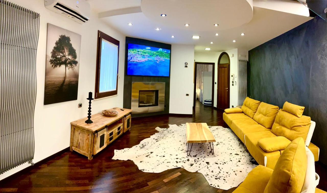 Wood Luxury House Apartman Pescara Kültér fotó