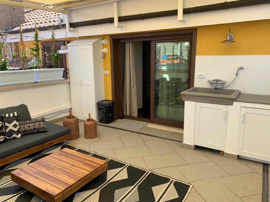 Wood Luxury House Apartman Pescara Kültér fotó